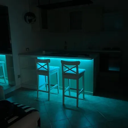 Apartment Jr 1